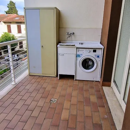 Apartment Dolcenido Meyer Florence